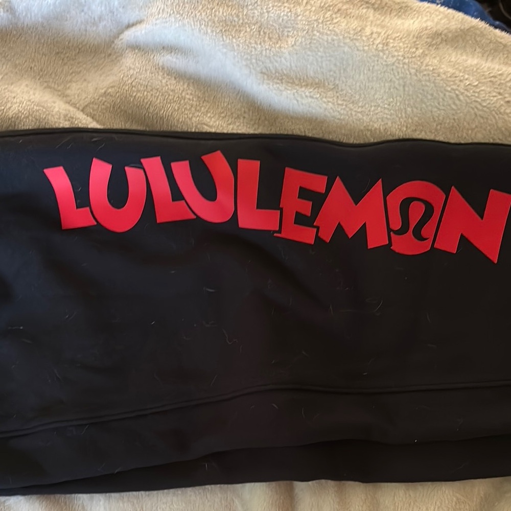 lululemon athletica Black and Red Track Pants - Picture 4 of 10